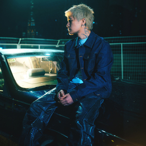 我要看女人日逼
